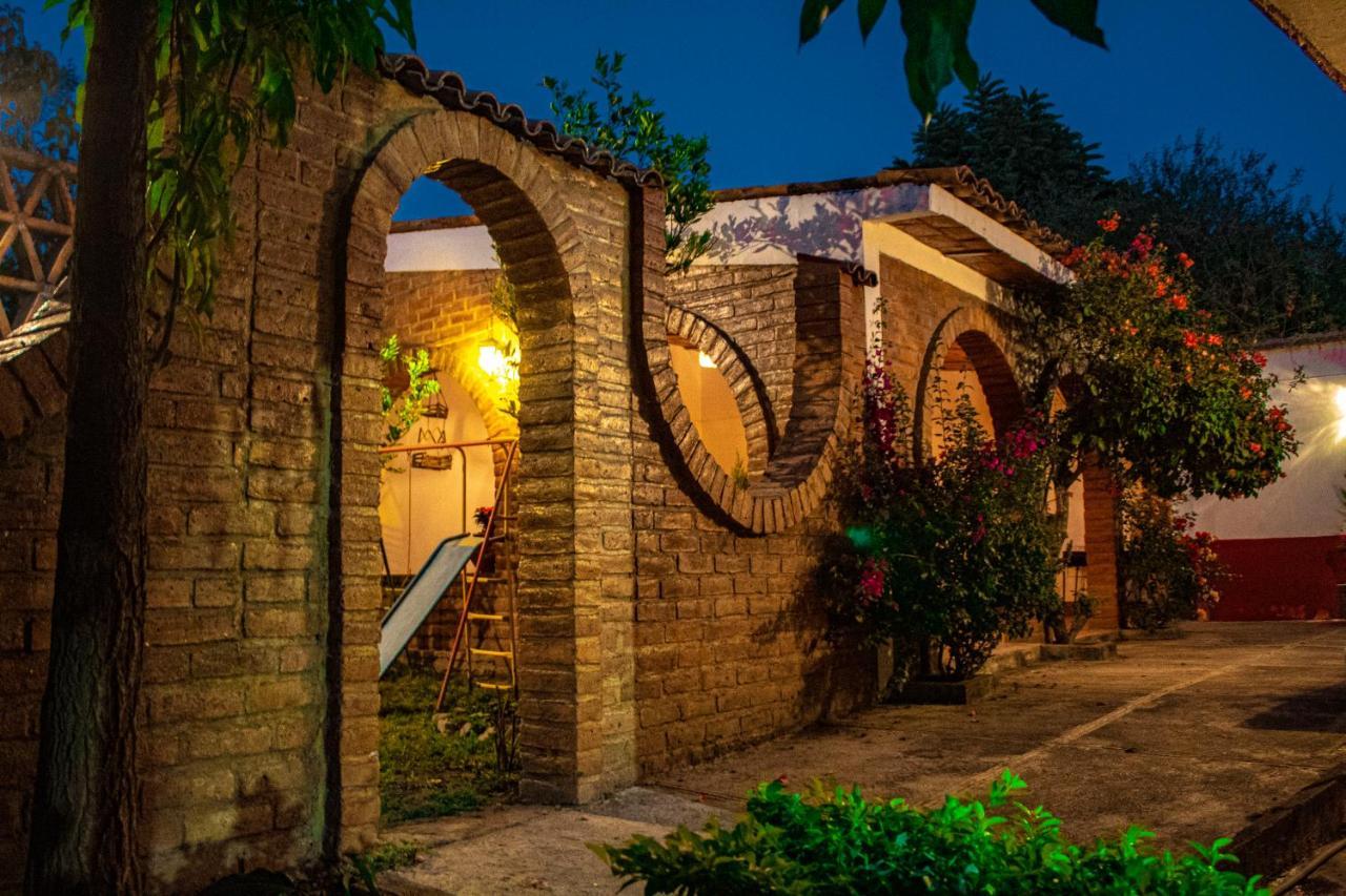 Villa Flores, Casa En El Centro De Mascota Bagian luar foto