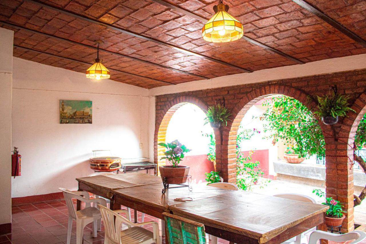Villa Flores, Casa En El Centro De Mascota Bagian luar foto